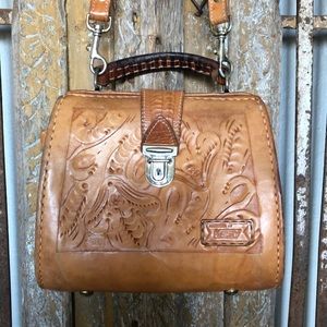 KRISTY TAN LEATHER EMBOSSED PURSE HANDBAG CUTE